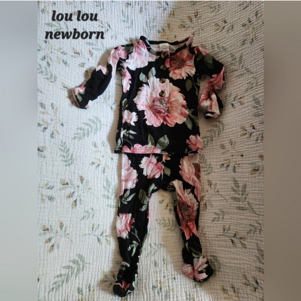 Lou Lou Boutique Newborn Two-Piece Outfit